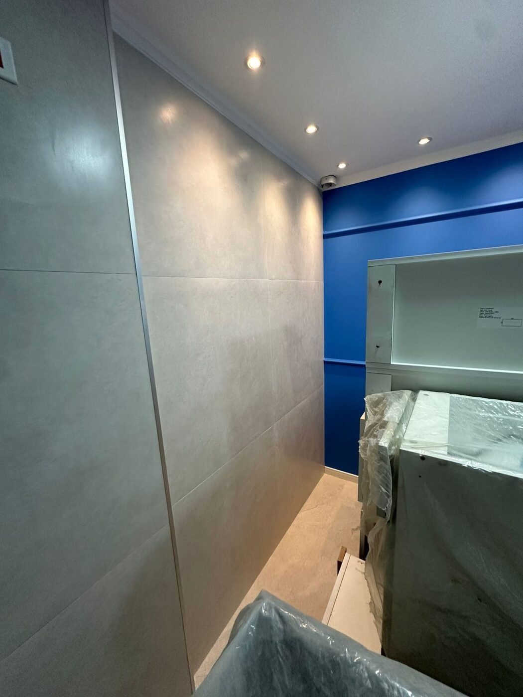 Revestimento em porcelanato na parede